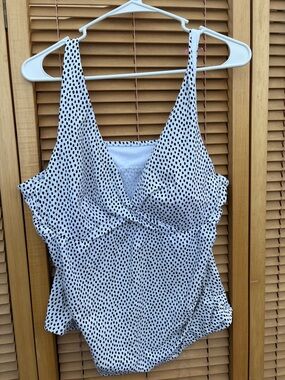 Polka Dot White & Black V-Neck Women's Swim Top